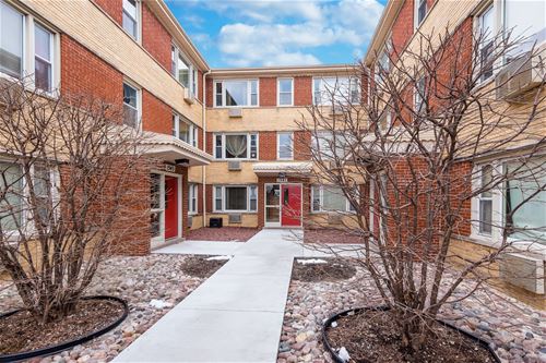 1543 Harlem Unit 3W, Forest Park, IL 60130