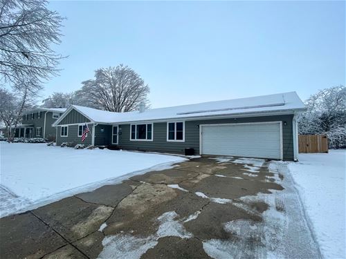 1315 Stafford, Dekalb, IL 60115