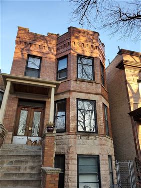 2637 N Whipple Unit G, Chicago, IL 60647