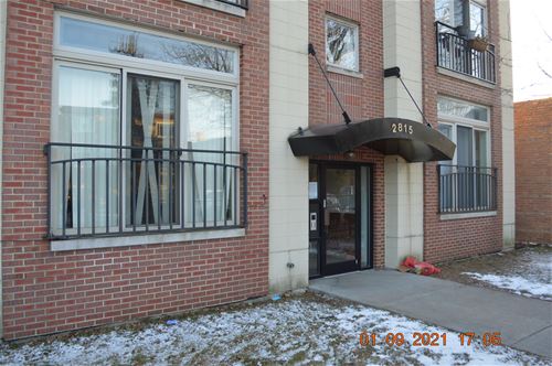 2815 W Howard Unit 1E, Chicago, IL 60645