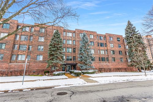 110 S Dunton Unit 2E, Arlington Heights, IL 60005