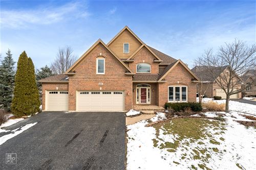 314 Flintlock, Oswego, IL 60543