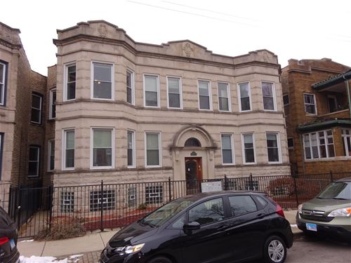 2625 N Sacramento Unit 2, Chicago, IL 60647