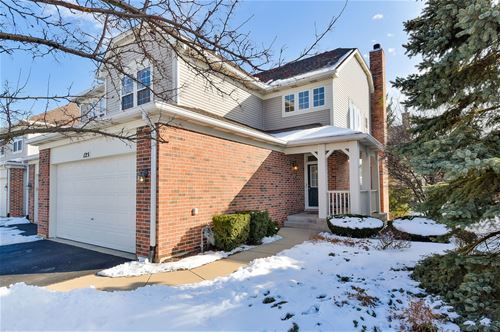 125 Tanglewood, Glen Ellyn, IL 60137