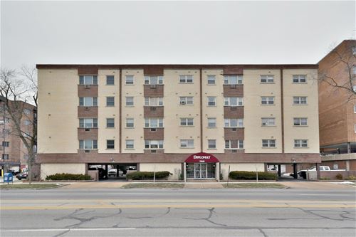 7840 W North Unit 4A, Elmwood Park, IL 60707