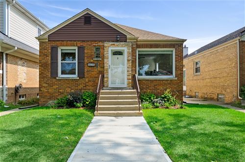 6325 N Kildare, Chicago, IL 60646