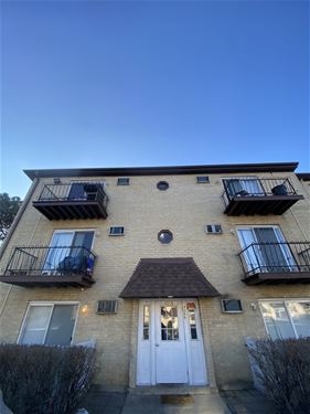 4056 Bonhill Unit 1A, Arlington Heights, IL 60004