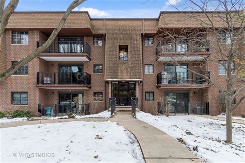 410 Melrose Unit 101, Glen Ellyn, IL 60137