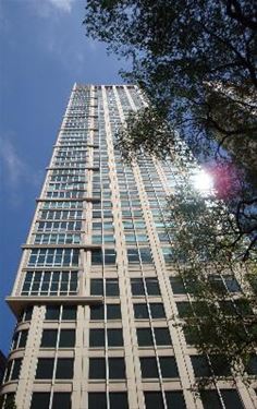 57 E Delaware Unit 2805, Chicago, IL 60611