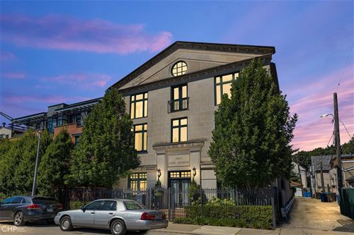 2642 N Lakewood, Chicago, IL 60614