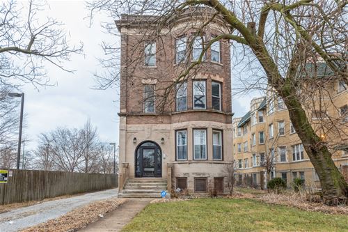 7551 S South Shore Unit 2, Chicago, IL 60649