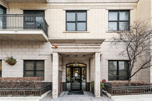 520 N Halsted Unit 409, Chicago, IL 60642