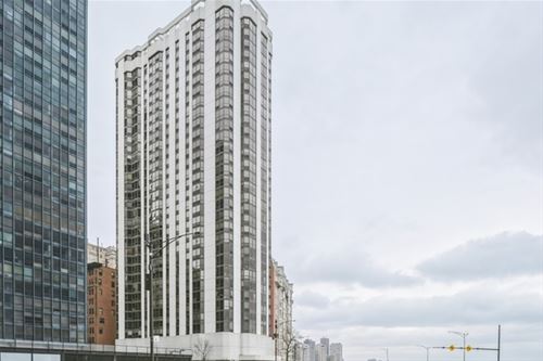 990 N Lake Shore Unit 15B, Chicago, IL 60611