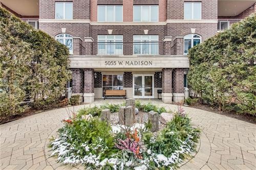 5055 Madison Unit 202, Skokie, IL 60077