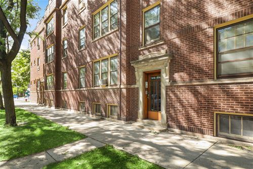 1618 W Cornelia Unit 2, Chicago, IL 60657