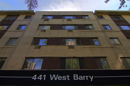 441 W Barry Unit 333, Chicago, IL 60657