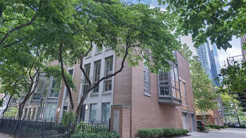 420 E North Water, Chicago, IL 60611