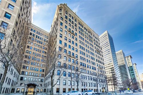 3520 N Lake Shore Unit 9H, Chicago, IL 60657