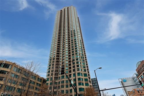 400 N LaSalle Unit 803, Chicago, IL 60654