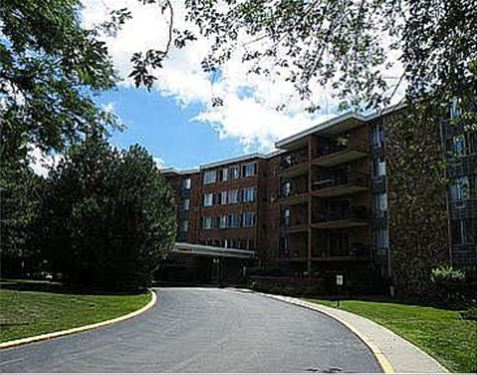 18 E Old Willow Unit 126, Prospect Heights, IL 60070