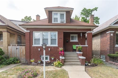 8916 S Racine, Chicago, IL 60620