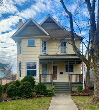 126 N Kensington, La Grange, IL 60525