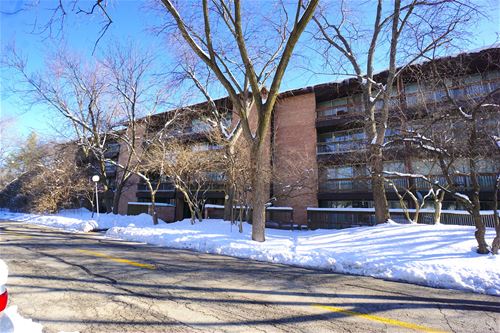 5500 Hillcrest Unit 1D, Lisle, IL 60532