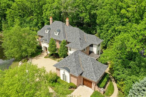 1250 Ash Lawn, Lake Forest, IL 60045