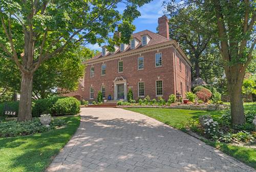 1214 Olesen, Naperville, IL 60540