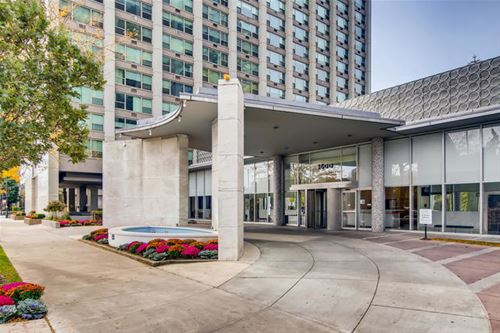 3600 N Lake Shore Unit 1319, Chicago, IL 60613