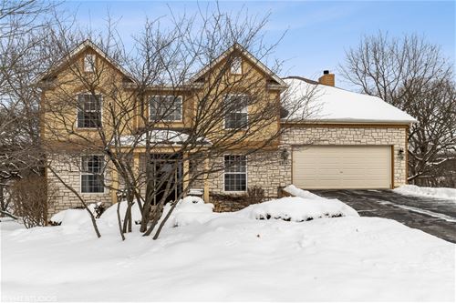 814 Foxanna, Fox River Grove, IL 60021