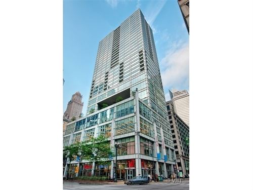 8 E Randolph Unit 2803, Chicago, IL 60601