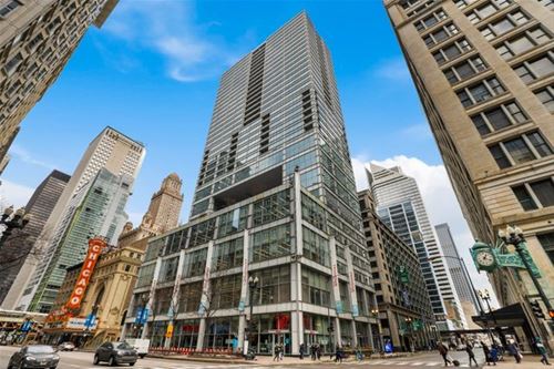 8 E Randolph Unit 2804, Chicago, IL 60601