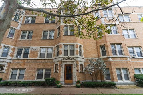 403 S Harvey Unit 3A, Oak Park, IL 60302