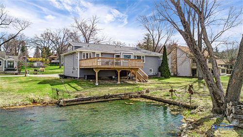 23490 N Spring, Barrington, IL 60010