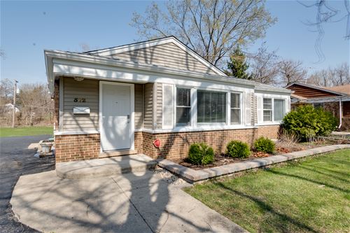 572 Glendale, Glen Ellyn, IL 60137