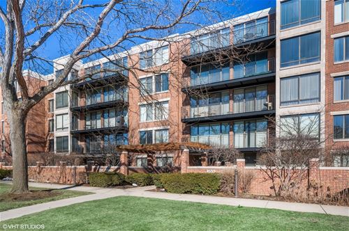 1633 2nd Unit 208, Highland Park, IL 60035