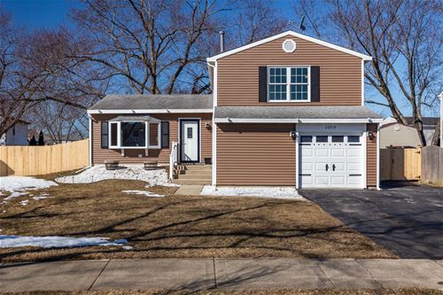 20514 S Frankfort Square, Frankfort, IL 60423