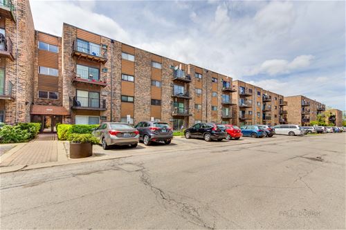 8905 Knight Unit F216, Des Plaines, IL 60016