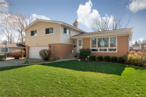 109 W Sunset, Mount Prospect, IL 60056