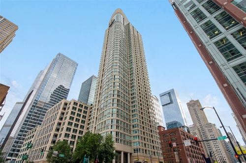 345 N La Salle Unit 1708, Chicago, IL 60654