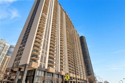 400 E Randolph Unit 1201, Chicago, IL 60601