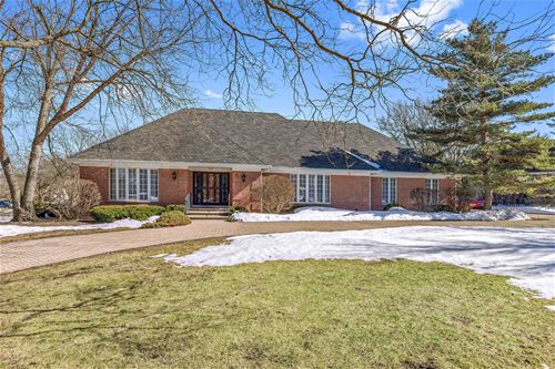 31 Steeple Ridge, Oak Brook, IL 60523