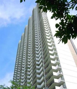 6033 N Sheridan Unit 38B, Chicago, IL 60660