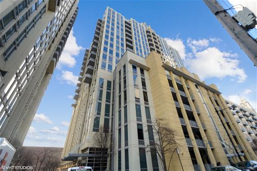 720 N Larrabee Unit 304, Chicago, IL 60654