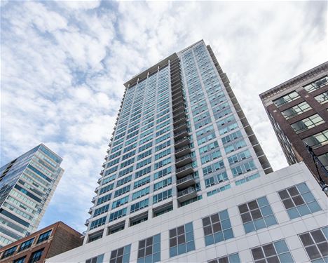 701 S Wells Unit 1004, Chicago, IL 60607