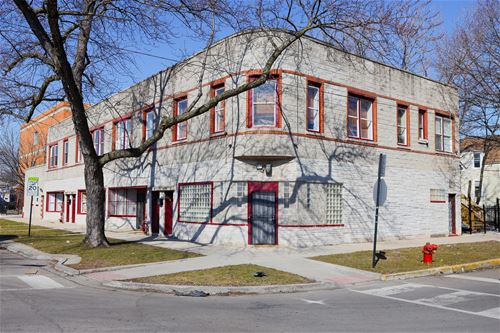 4200 W Hirsch, Chicago, IL 60651