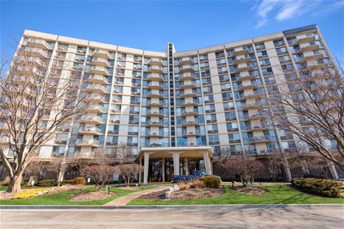 20 N Tower Unit 2H, Oak Brook, IL 60523