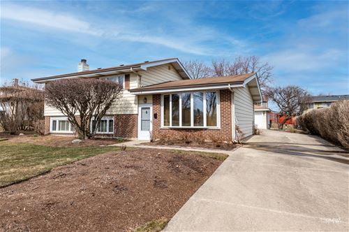 1730 W Byron, Addison, IL 60101