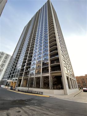 1560 N Sandburg Unit 2505, Chicago, IL 60610